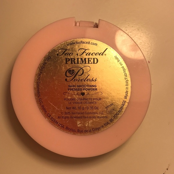 Too Faced Primed And Poreless Powder - Picture 3 of 3